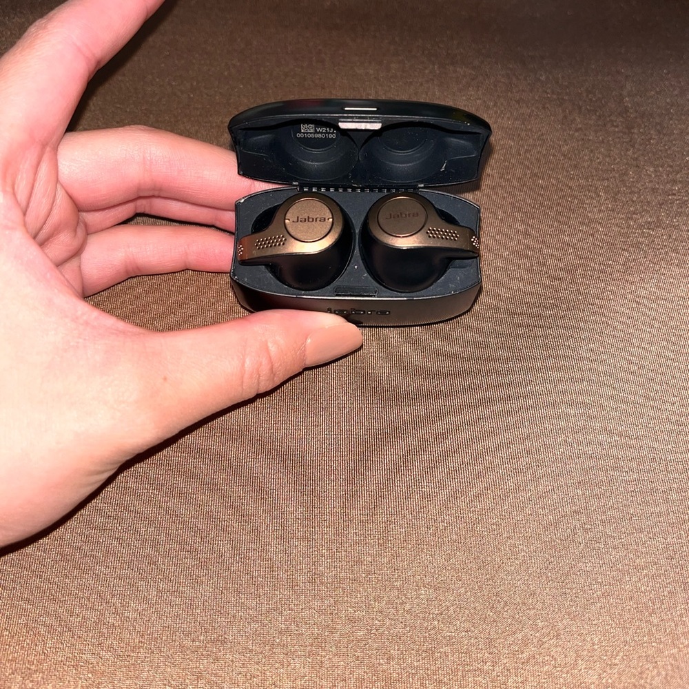 Jabra Elite 65t True Wireless Earbud Headphones- Copper black